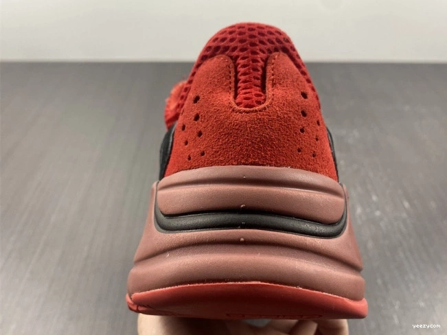 HQ6979 Adidas Boost Yeezy 700 Hi-Res Red 0911